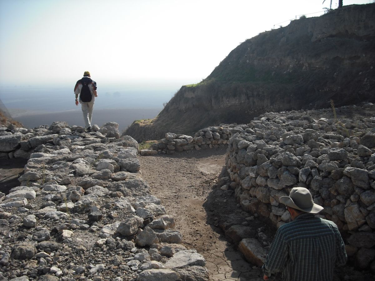 QT 23/03/2026 Mon. Mark 9 From Glory to the Valley: Following Jesus in Real Life 从荣耀到谷底：在现实生活中跟随耶稣