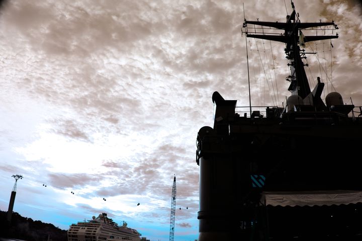 QT 10/12/2025 Wed. Haggai 2 "The Glory to Come and the Call to Holiness" “将来的荣耀与圣洁的呼召”