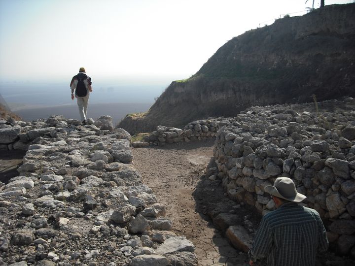 QT 23/03/2026 Mon. Mark 9 From Glory to the Valley: Following Jesus in Real Life 从荣耀到谷底：在现实生活中跟随耶稣